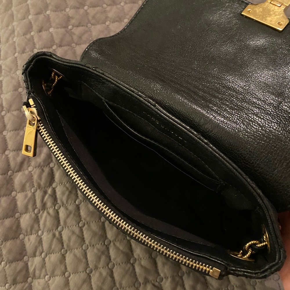 Marc Jacobs Black Baroque Leather Shoulder Bag - Picture 7 of 13